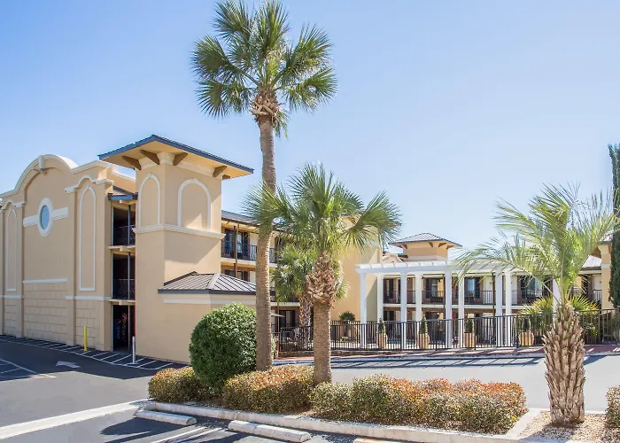 Hotel Days By Wyndham - Historic Downtown Pensacola