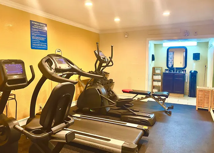 Days By Wyndham - Historic Downtown 2* Pensacola