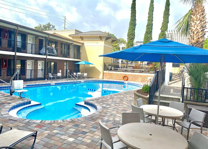 Hotel Days By Wyndham - Historic Downtown 2*