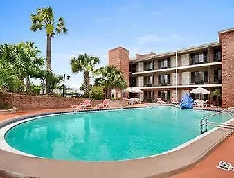 Hotel Days By Wyndham - Historic Downtown